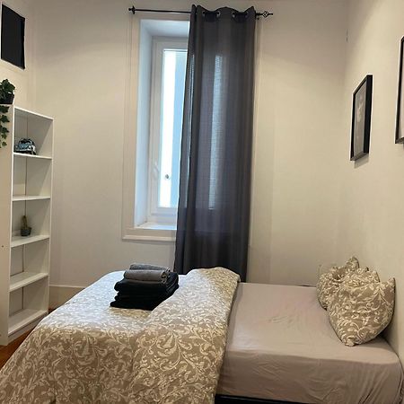 Embassy Arriaga Private Elegance Rooms In Stylish Shared Apartment Lisboa Εξωτερικό φωτογραφία