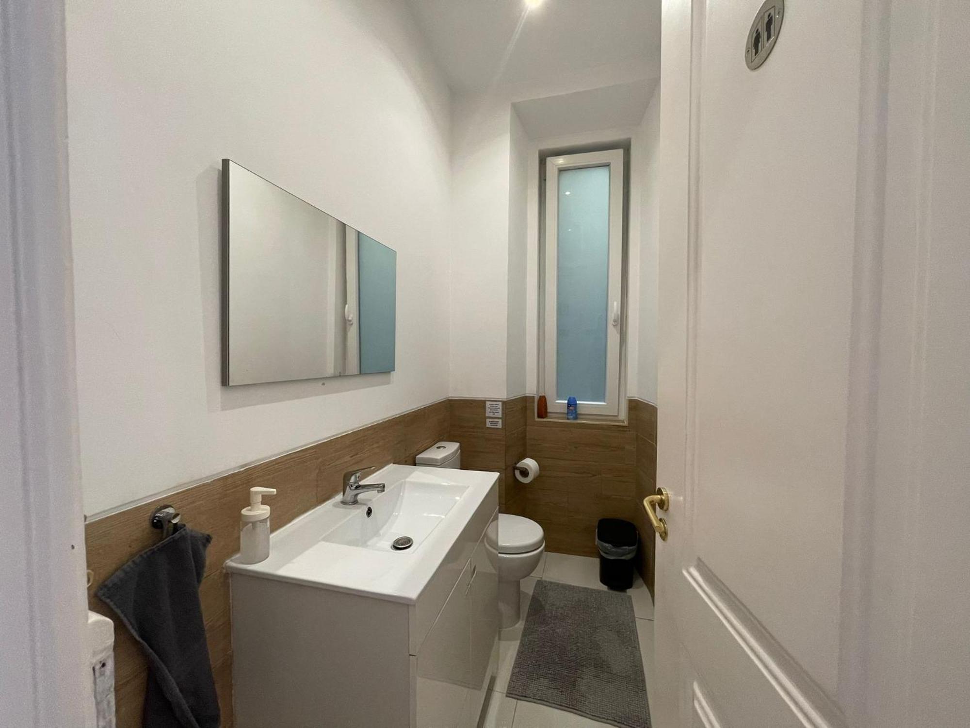 Embassy Arriaga Private Elegance Rooms In Stylish Shared Apartment Lisboa Εξωτερικό φωτογραφία