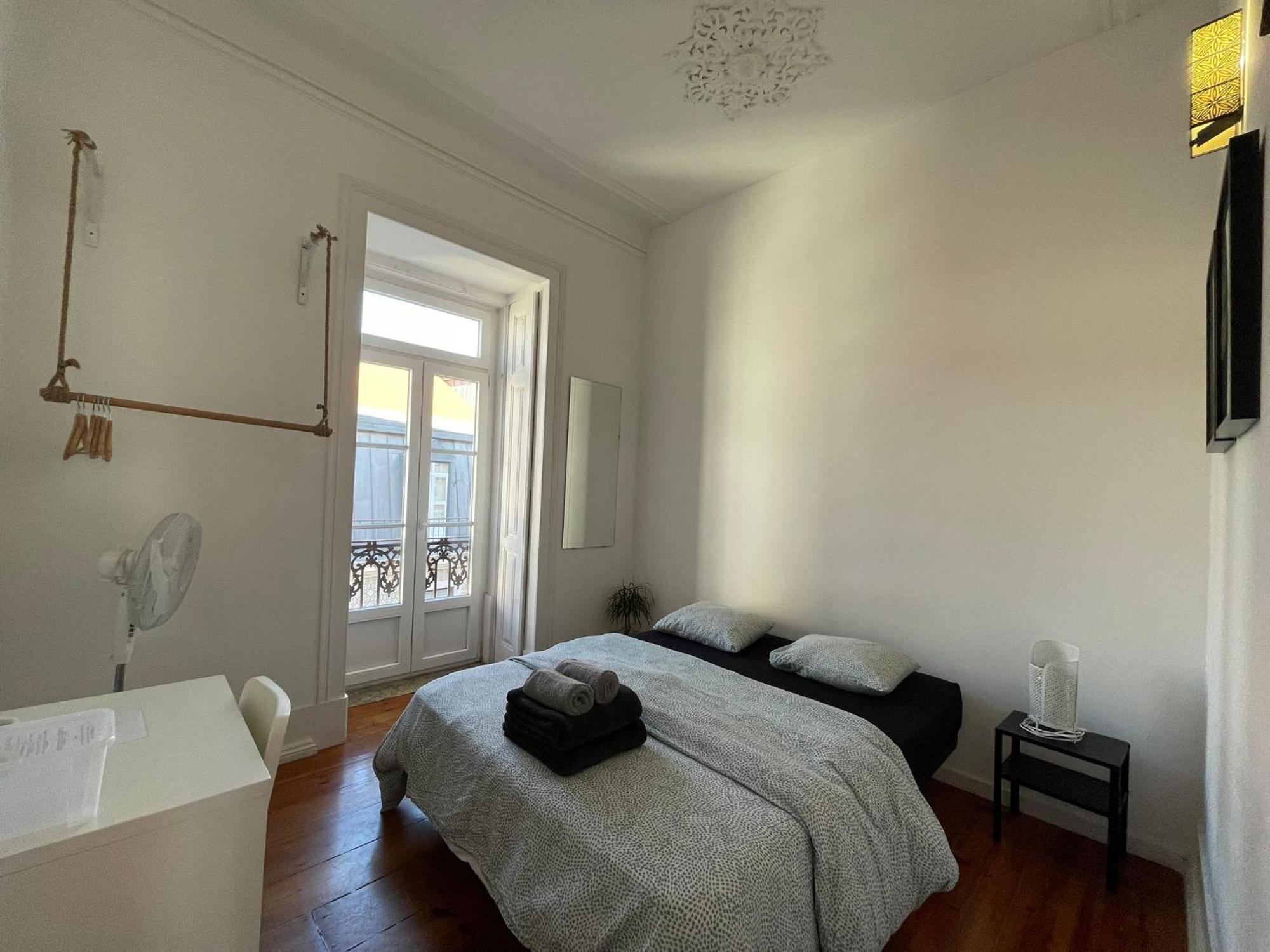 Embassy Arriaga Private Elegance Rooms In Stylish Shared Apartment Lisboa Εξωτερικό φωτογραφία