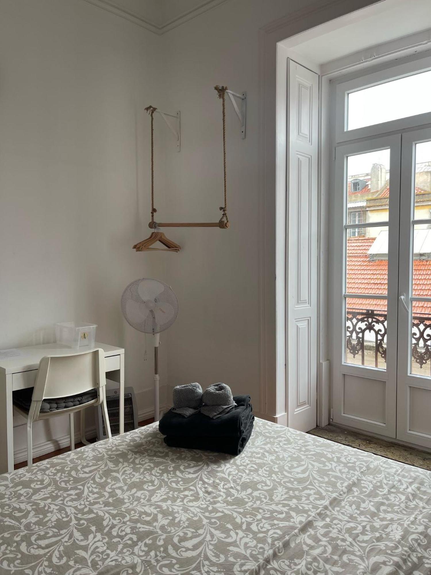 Embassy Arriaga Private Elegance Rooms In Stylish Shared Apartment Lisboa Εξωτερικό φωτογραφία